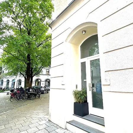 Luxury Omuntu Apartment Munich